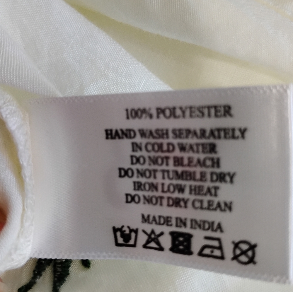 AMERICA & BEYOND BLOUSE - Picture 3 of 10